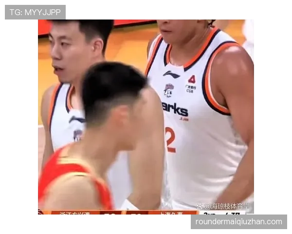 桑托斯近期比赛后场防线表现问题持续,联赛关键场次防守体系不稳成隐患
